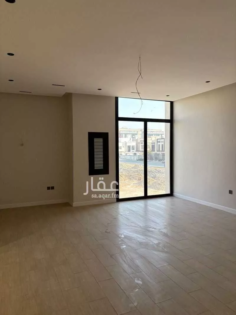 فيلا 7 غرف في الصوارى 18