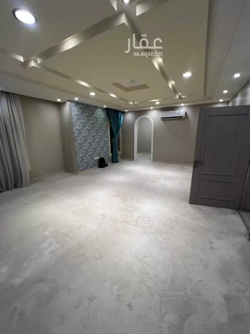 6 bedroom villa in Abhur South 13