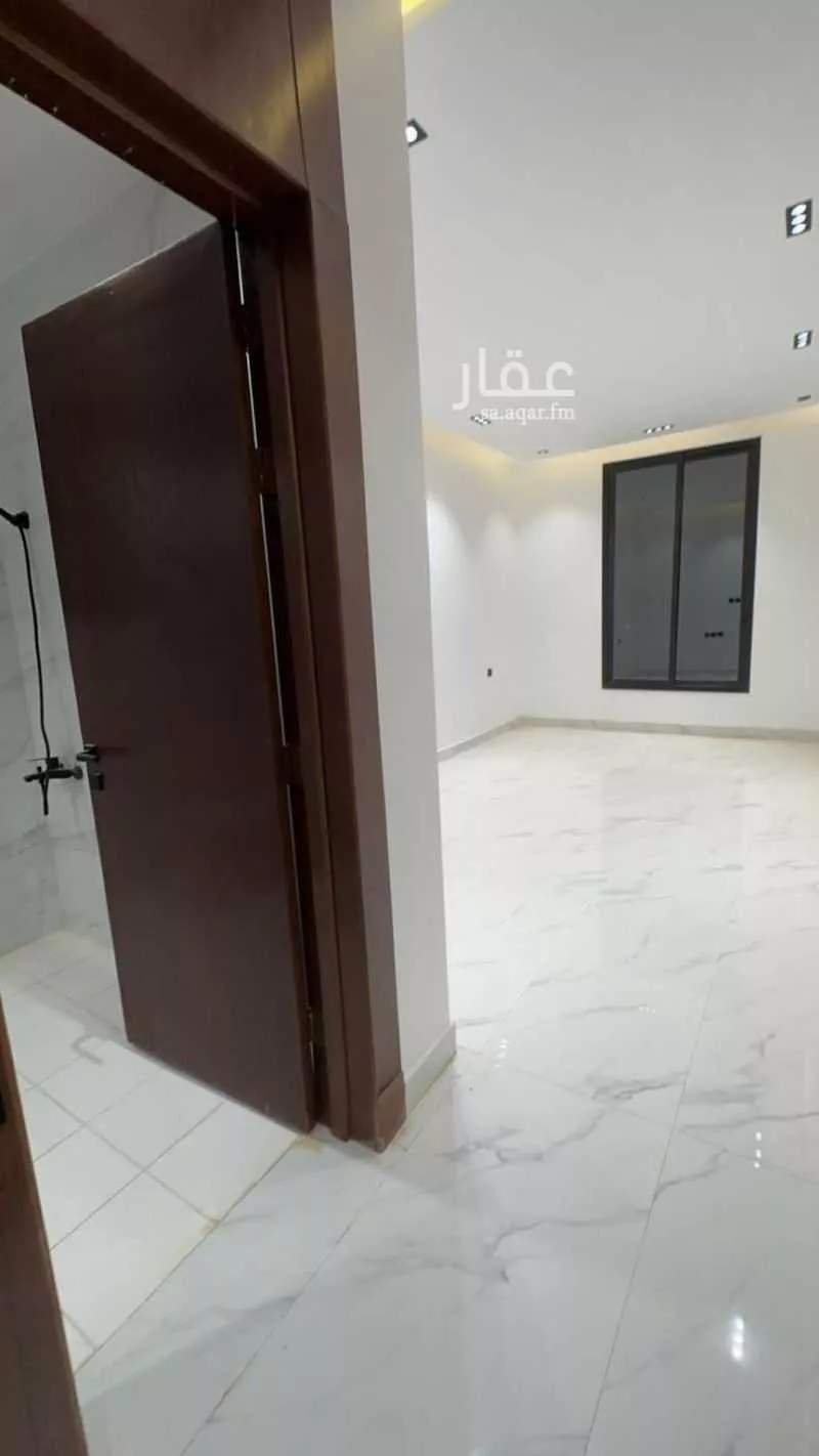 فيلا 4 غرف في الرمال 4