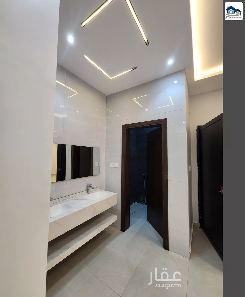 5 bedroom villa in Al Sawari 8