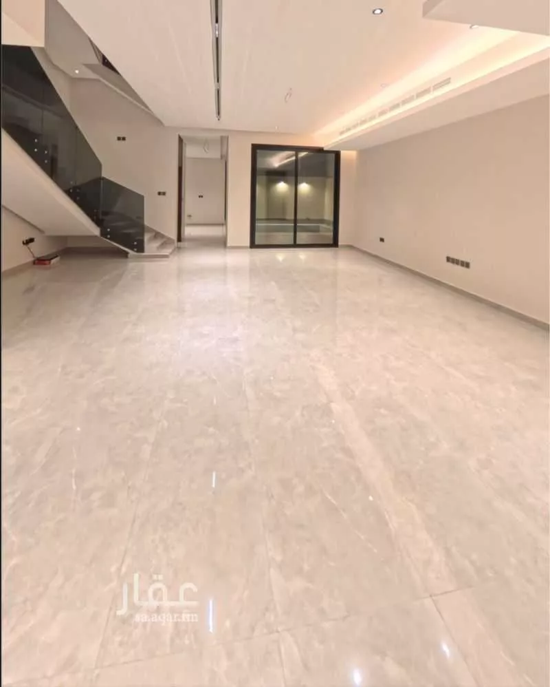 5 bedroom villa in Abhur North 4