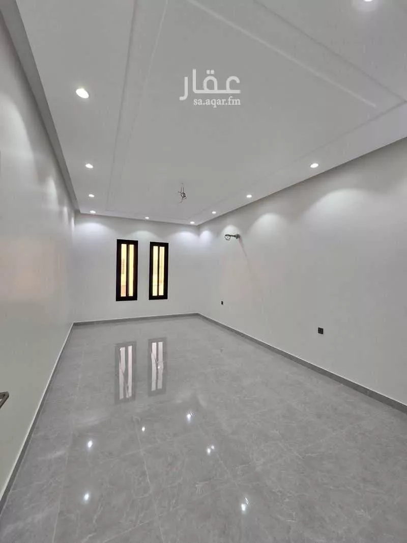 7 bedroom villa in Al Rahmaniyyah 2