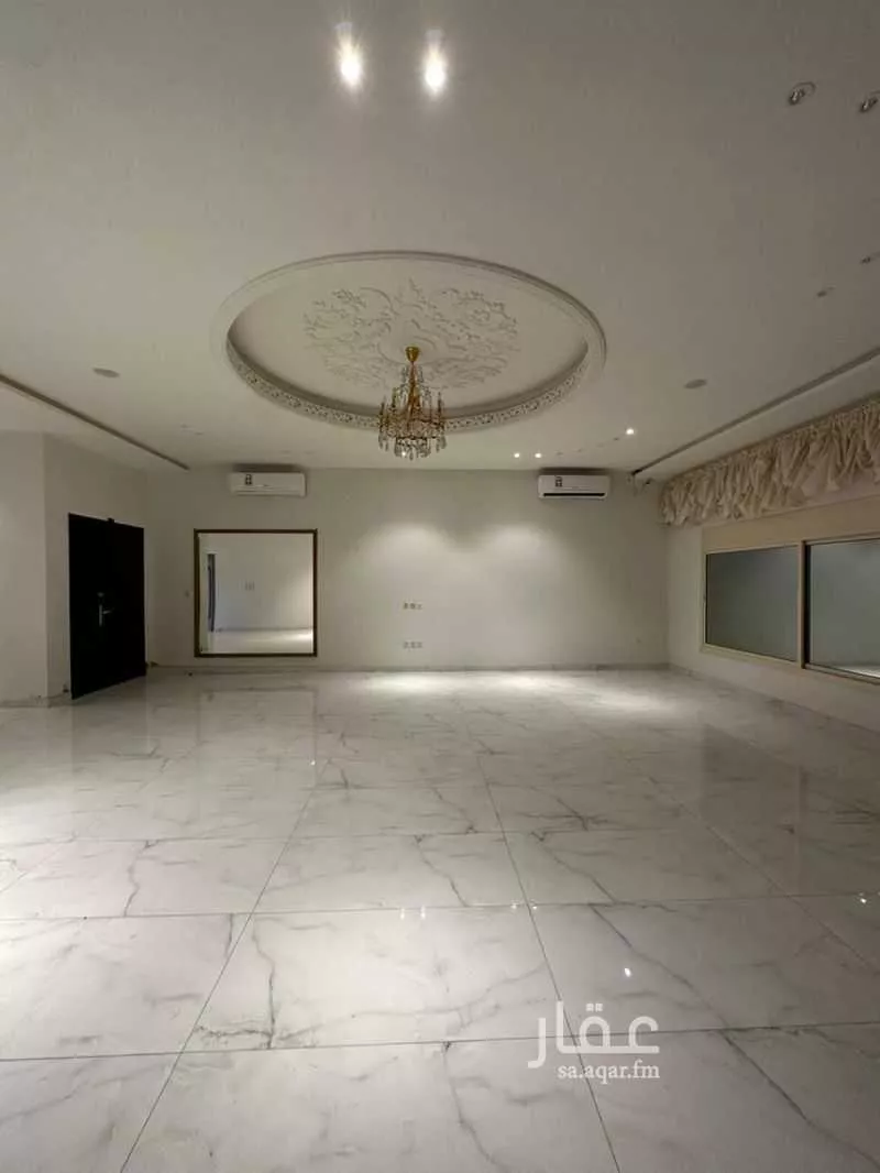 6 bedroom villa in Al Yaqout 5