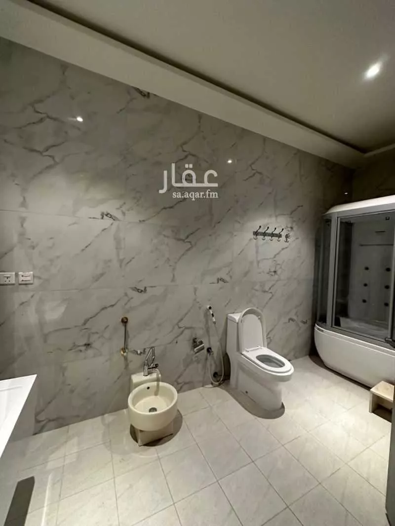 6 bedroom villa in Al Yaqout 7