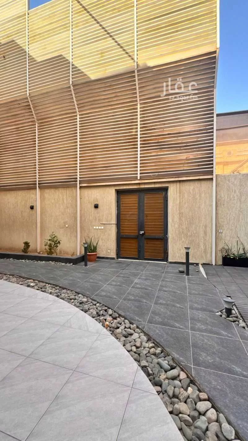 15 bedroom villa in Al Rabwa 6