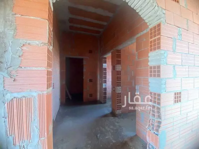 فيلا 10 غرف في طيبة 19