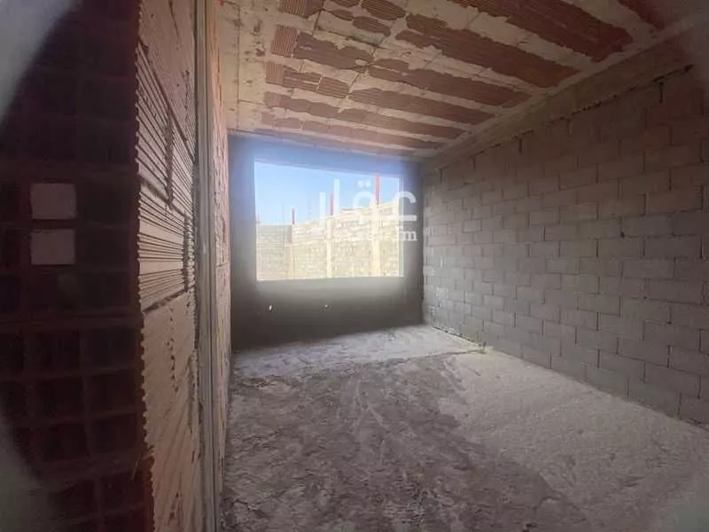فيلا 10 غرف في طيبة 26
