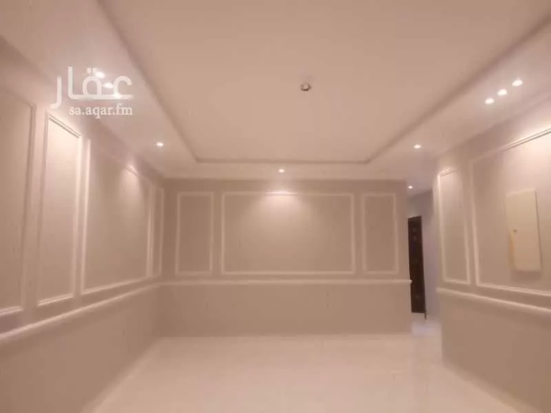 فيلا 5 غرف في الفروسية 10