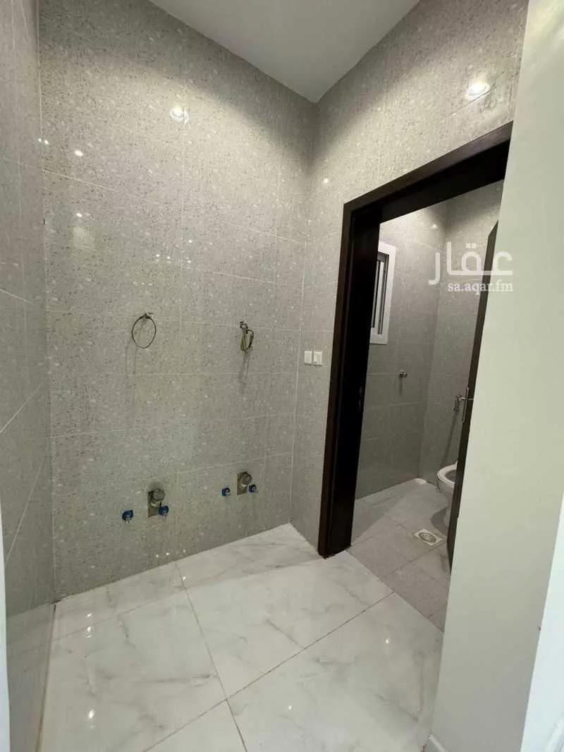 فيلا 6 غرف في الياقوت 8