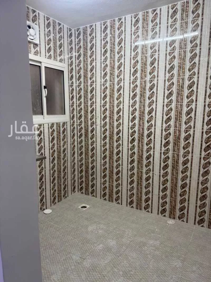 38 bedroom building in Umm Al Hamam Al Gharbi, Riyadh 7