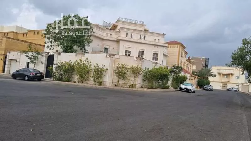 10 bedroom villa in Al Rehab 30