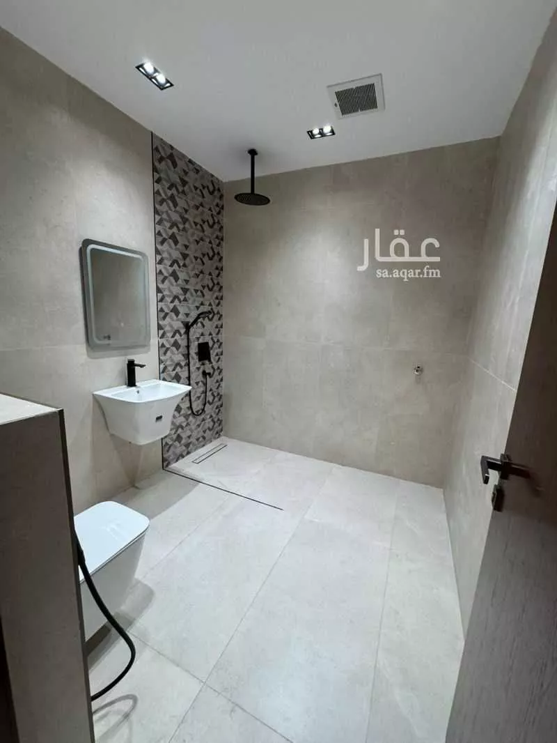فيلا 5 غرف في الأمواج 14