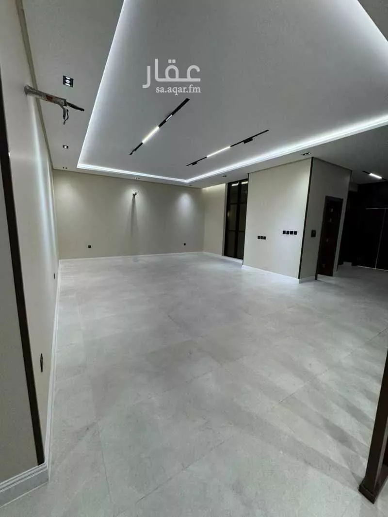 فيلا 5 غرف في الأمواج 18