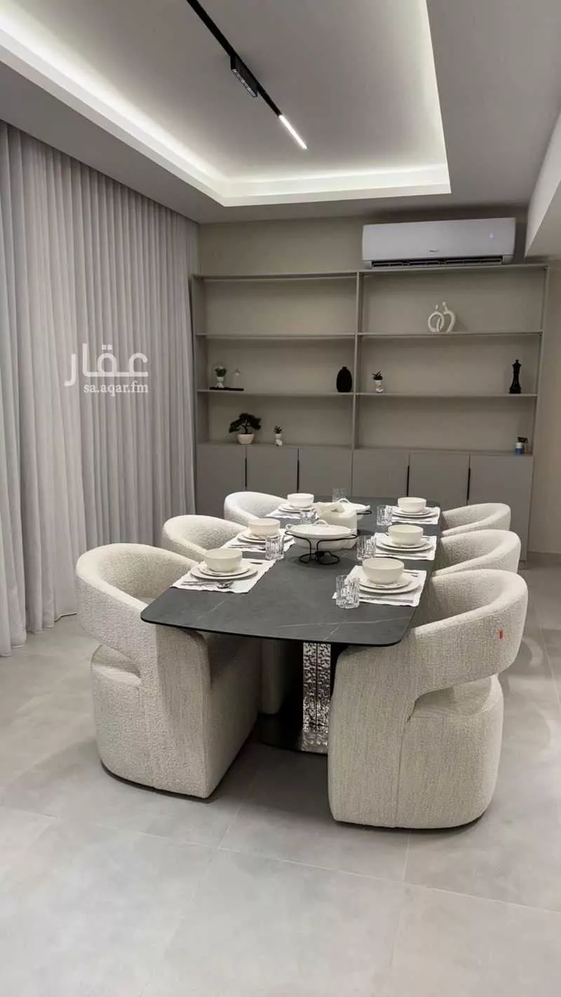 6 bedroom apartment in Al Nahda 10