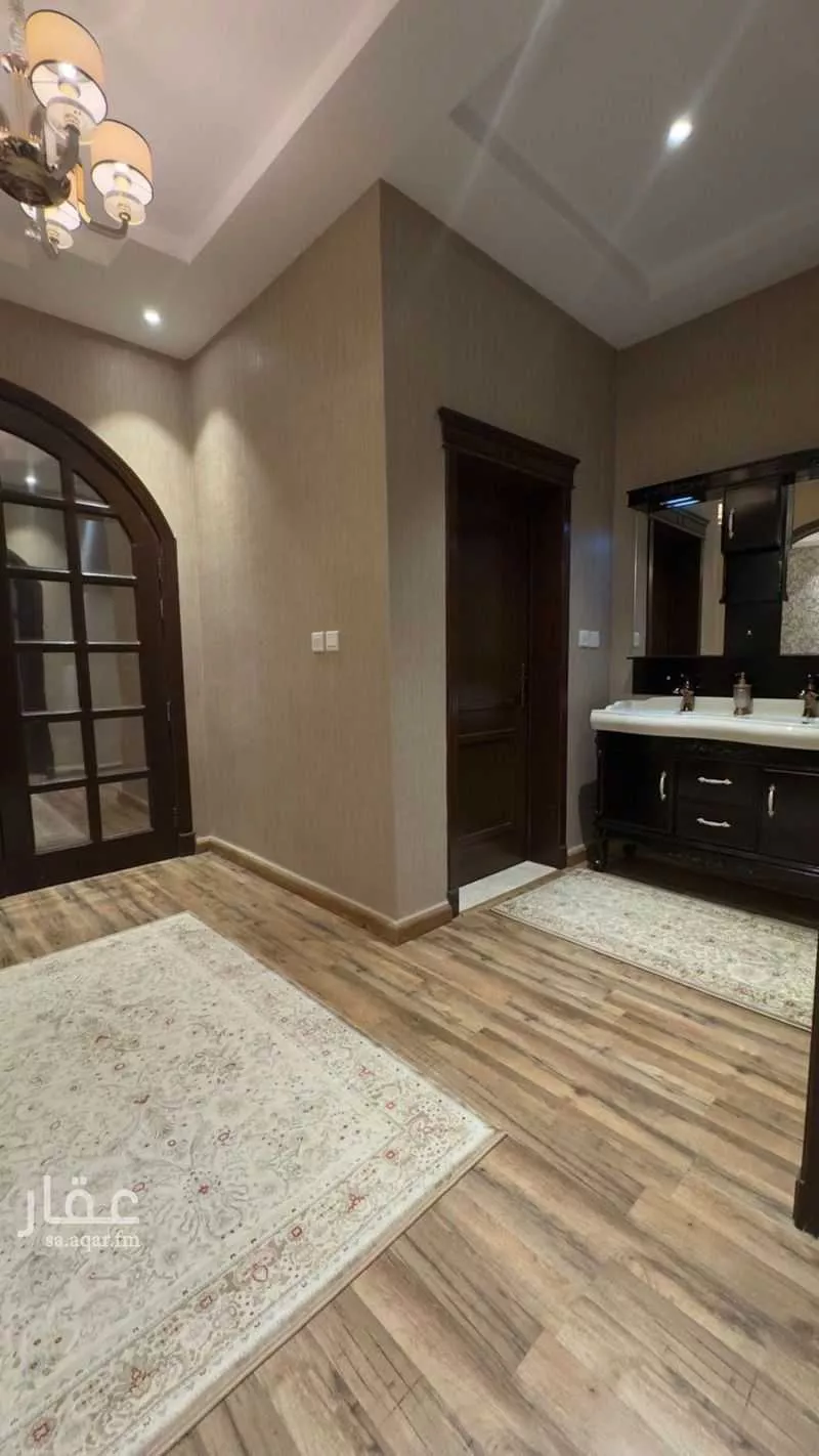 5 bedroom villa in Al Yaqout 7