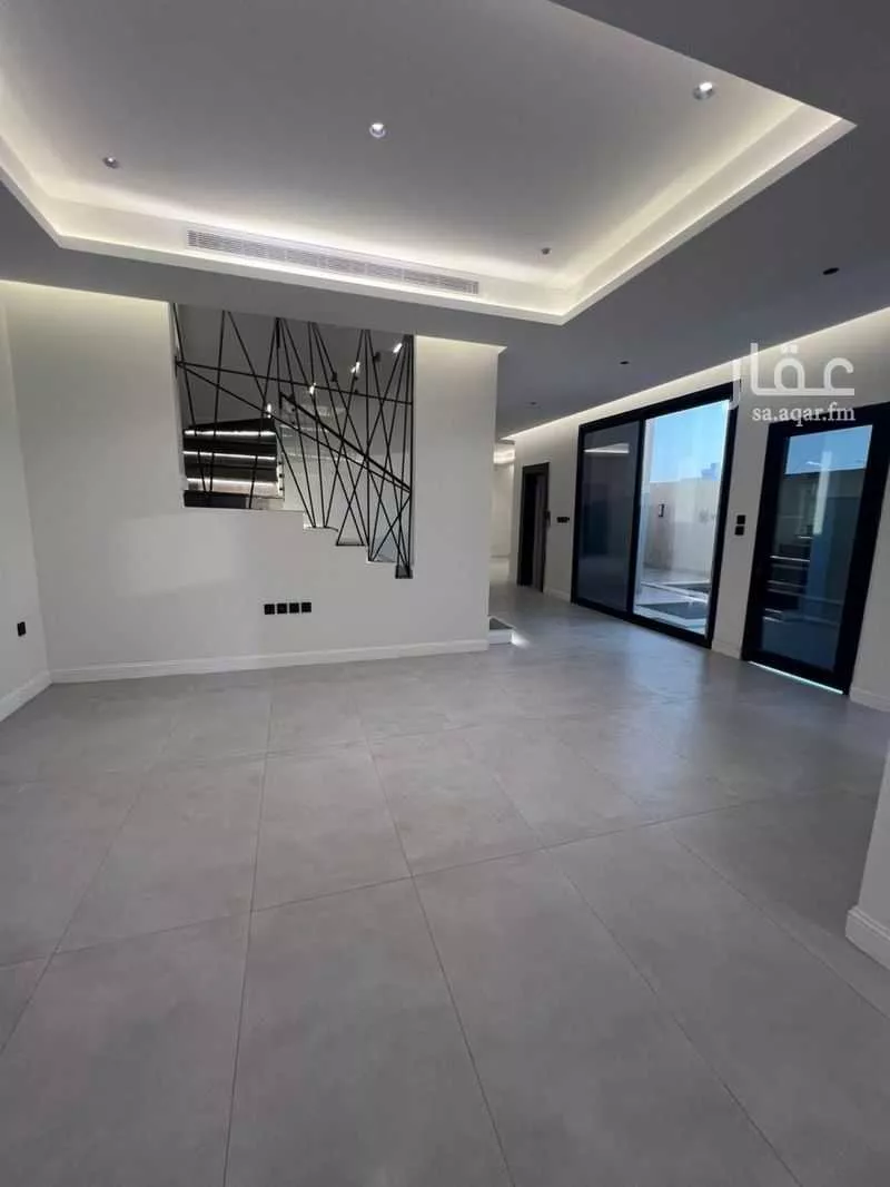 6 bedroom villa in Al Yaqout 5