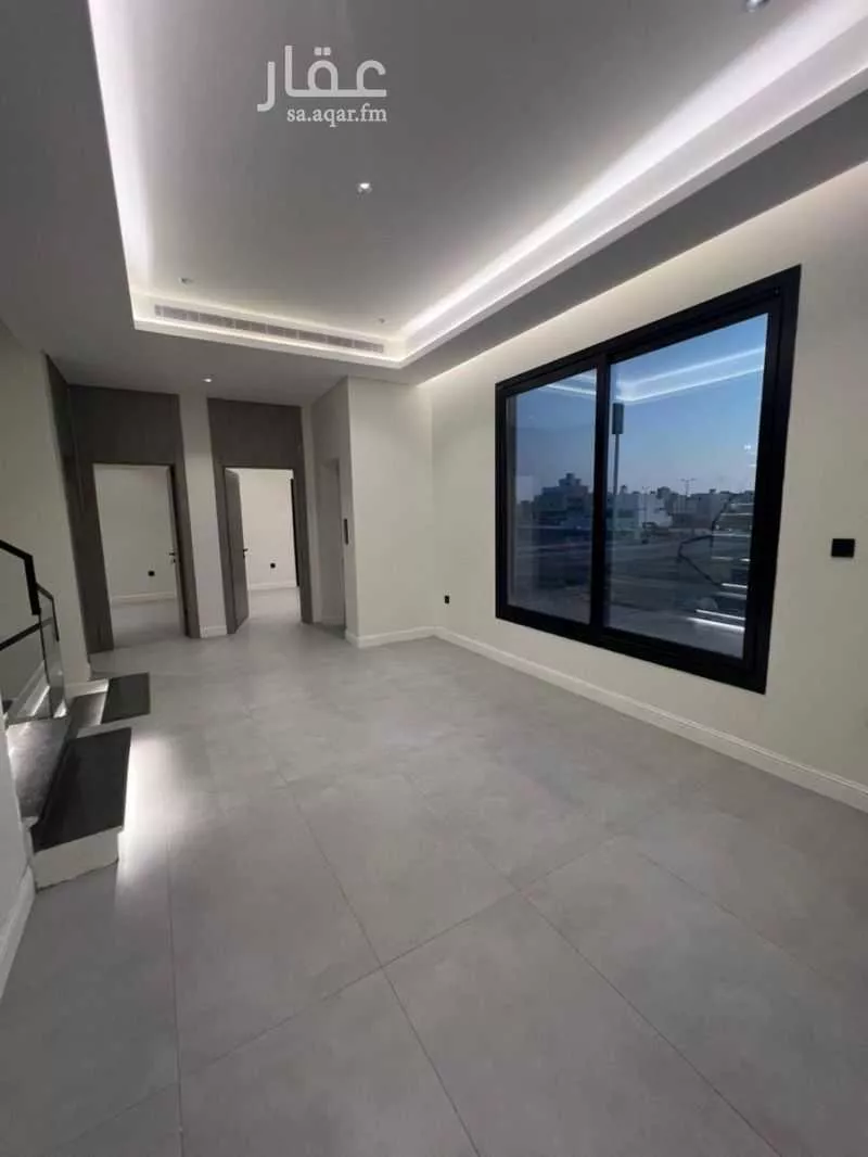 6 bedroom villa in Al Yaqout 8