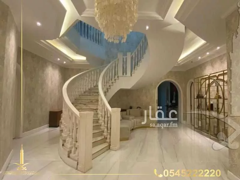 5 bedroom villa in Al Shati 12