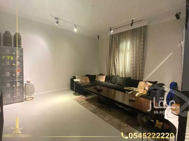 5 bedroom villa in Al Shati 26