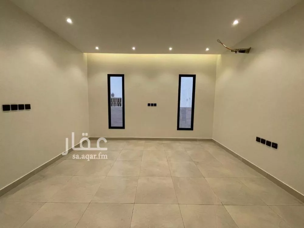5 bedroom villa in Al Shiraa 4