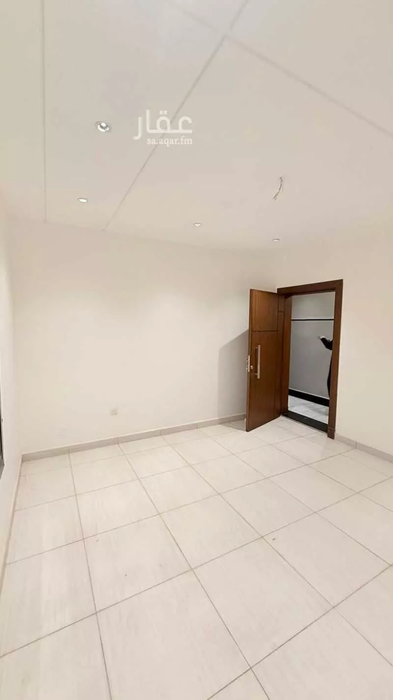 4 bedroom apartment in Al Wahah, Jeddah 6
