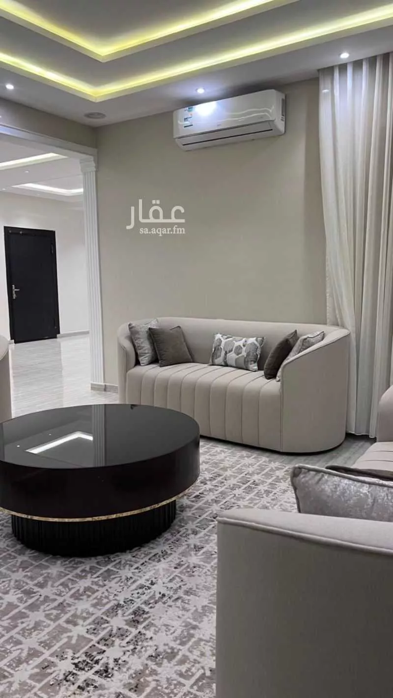 9 bedroom apartment in Al Mahdiyyah 3