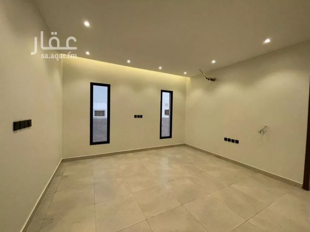 6 bedroom villa in Al Shiraa 3