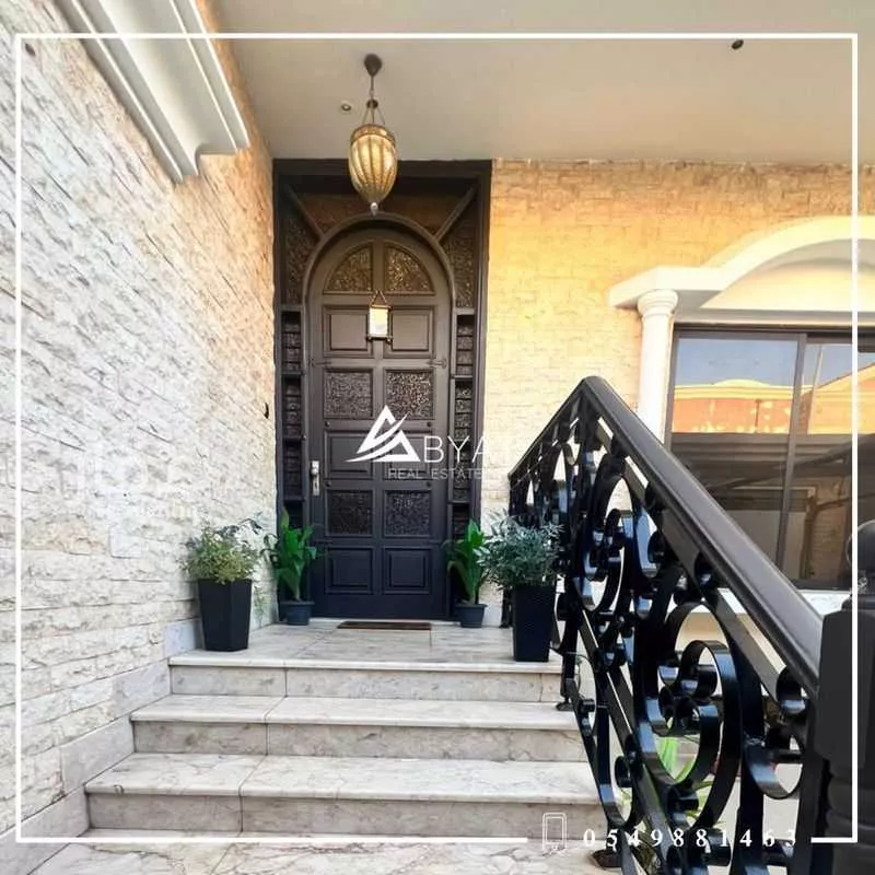 5 bedroom villa in Al Nahda 8
