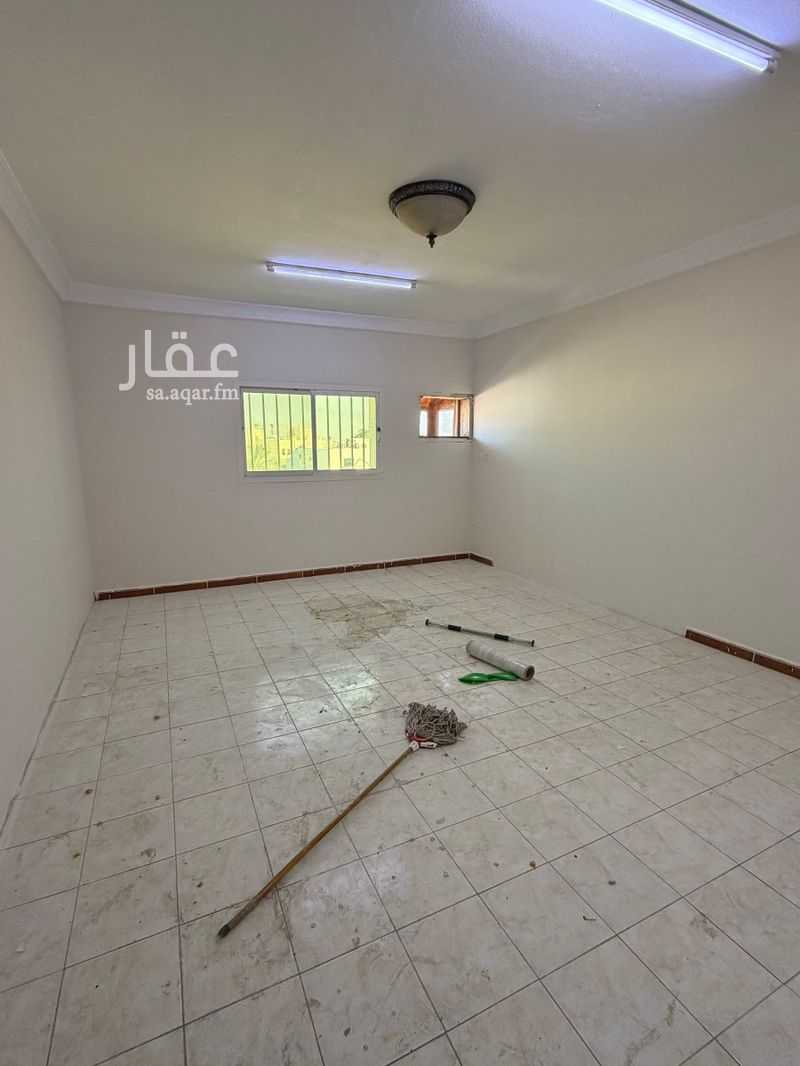 3 bedroom apartment in Al Hamra, Eastern Province 8