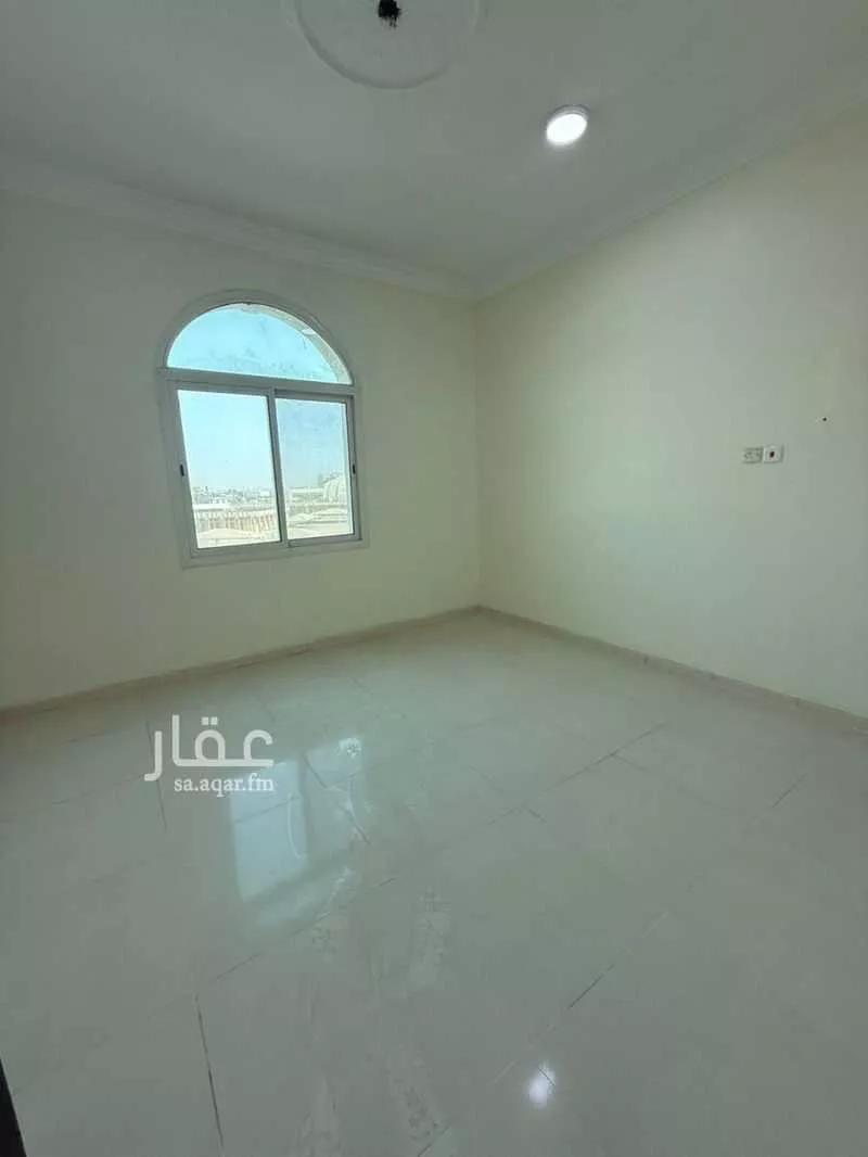 2 bedroom apartment in Al Tubayshi, Eastern Province 8
