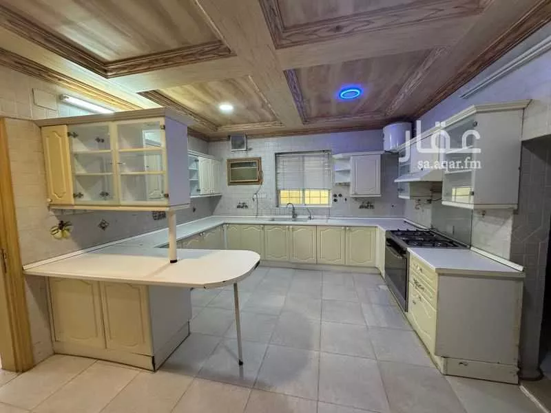 15 bedroom villa in Al Manar 4