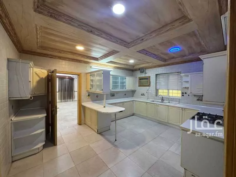 15 bedroom villa in Al Manar 8