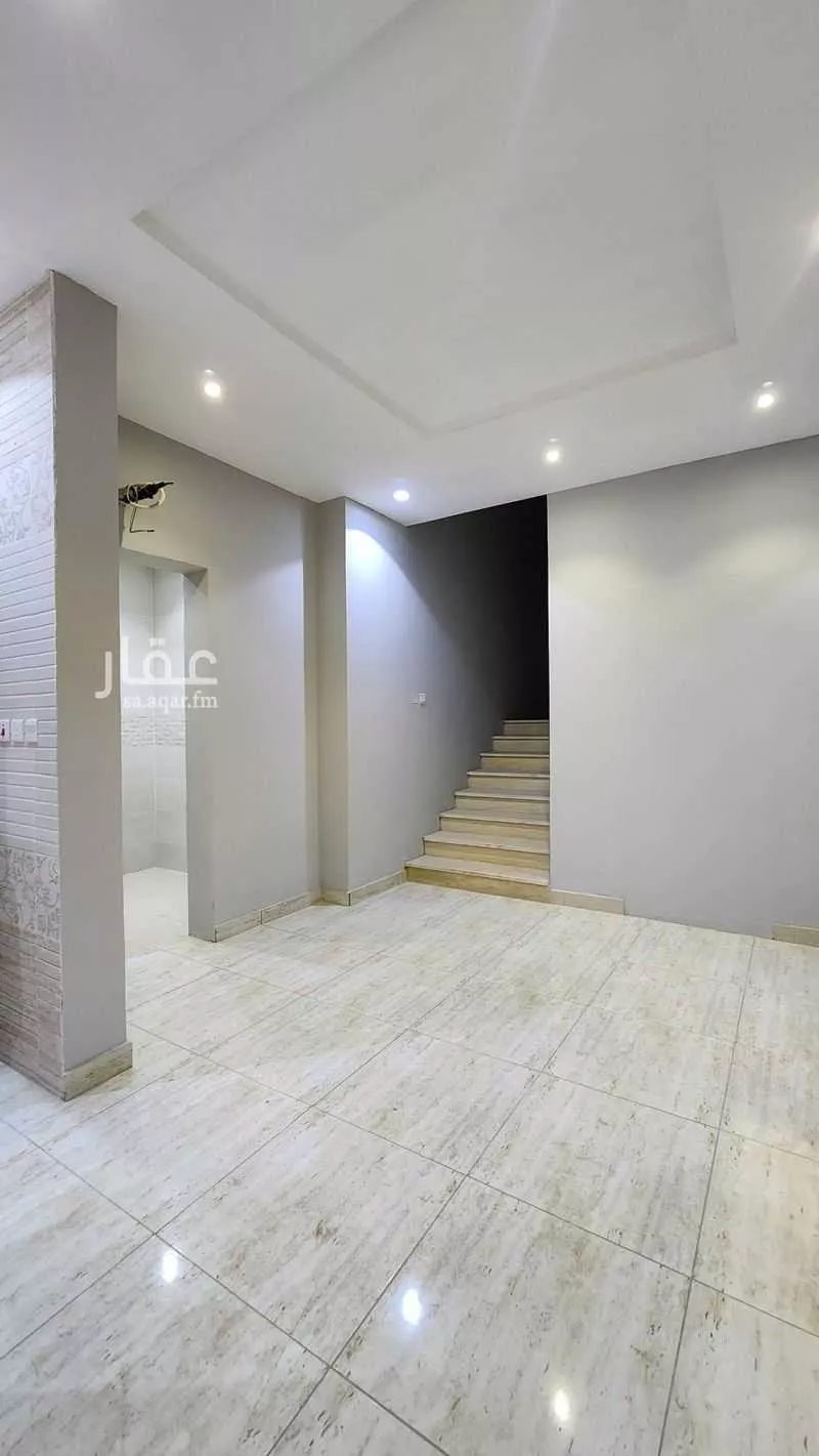 6 bedroom villa in Al Yaqout 3