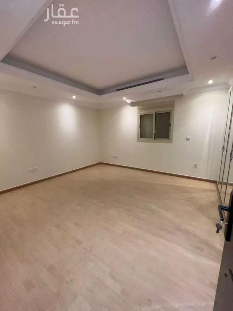 5 bedroom villa in Al Khalidiyyah 14
