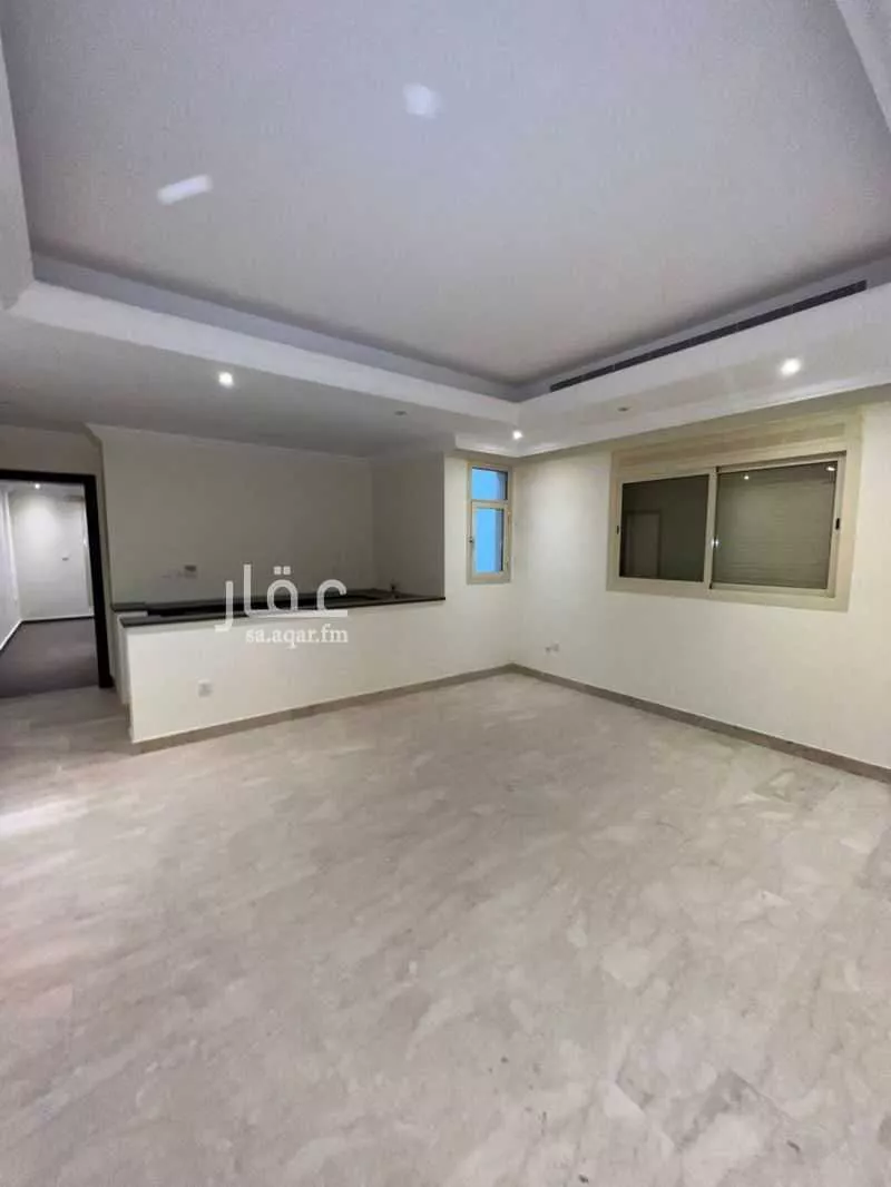 5 bedroom villa in Al Khalidiyyah 6