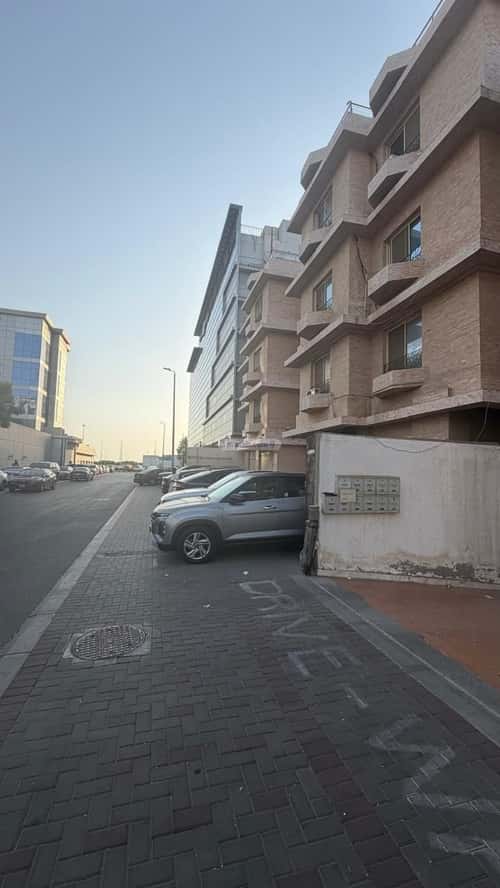3 bedroom apartment in Al Ruwais, Jeddah 15