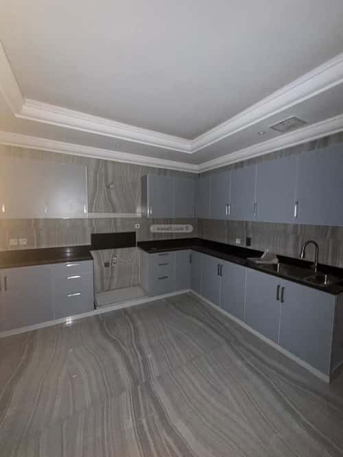 3 bedroom apartment in Al Ruwais, Jeddah 8
