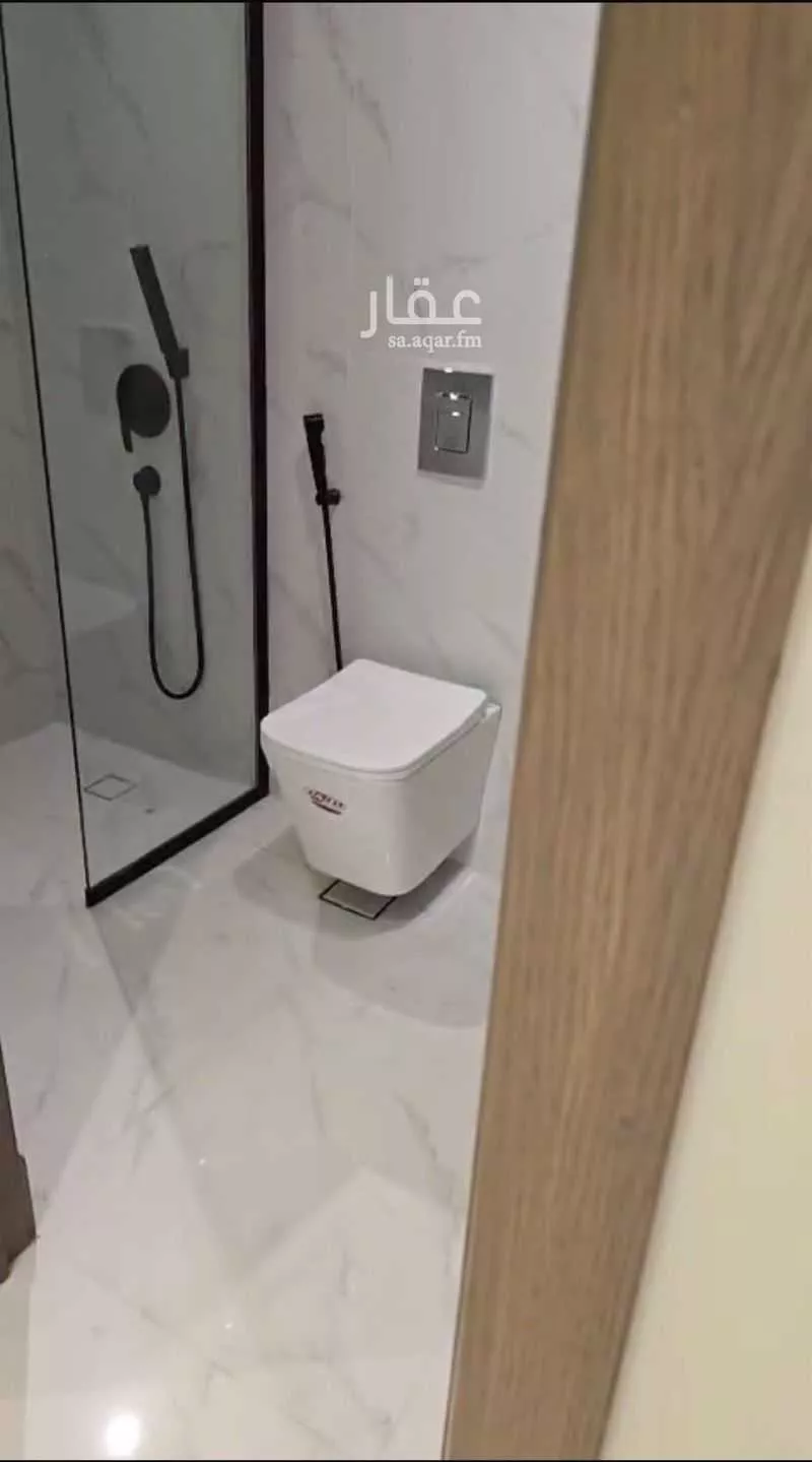 5 bedroom villa in Al Yaqout 7