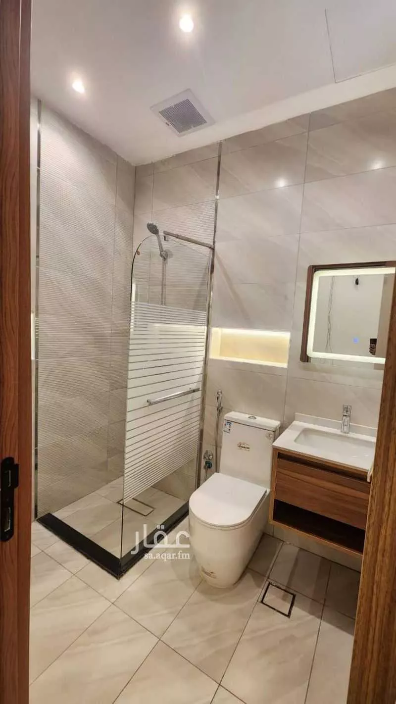 6 bedroom villa in Al Yaqout 30