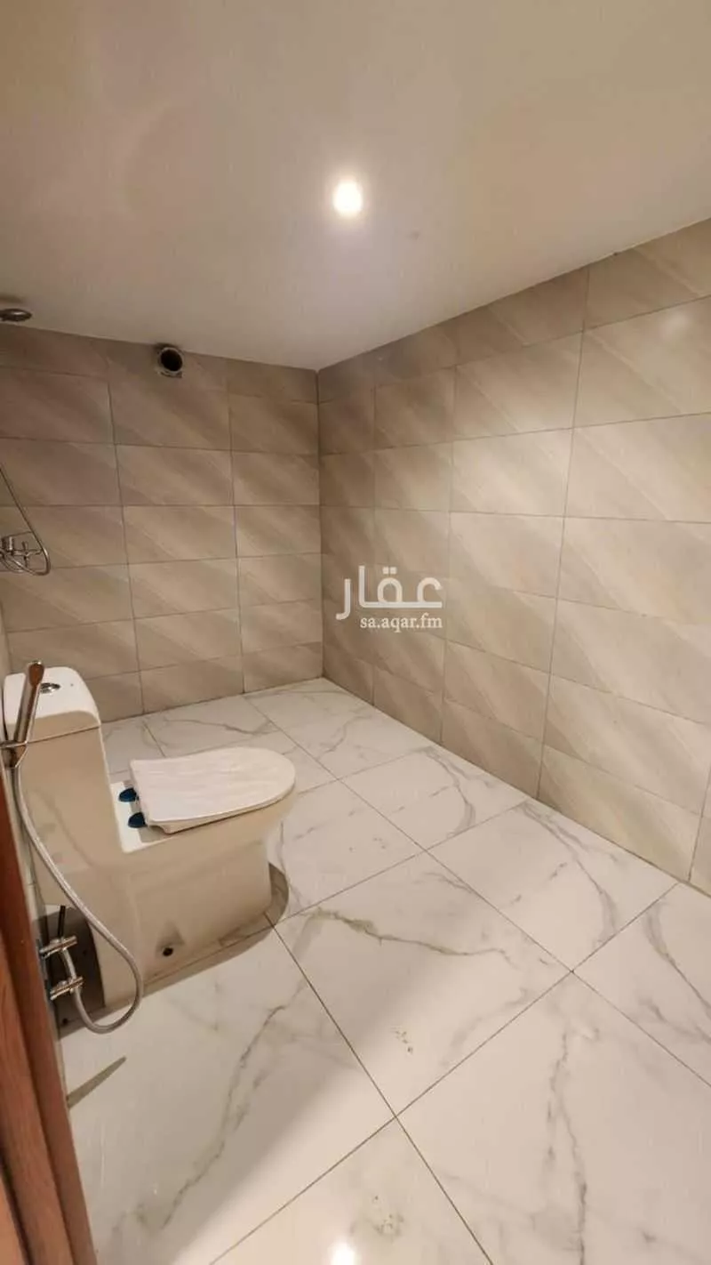 6 bedroom villa in Al Yaqout 7