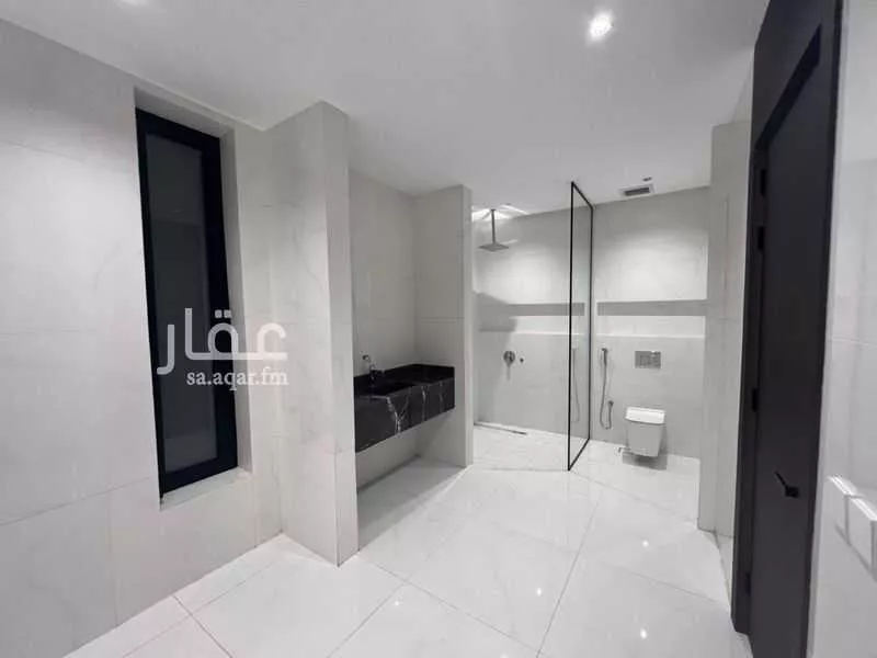 11 bedroom villa in Al Safwah 26