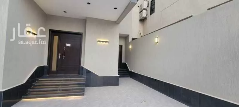 فيلا 6 غرف في الصوارى 11