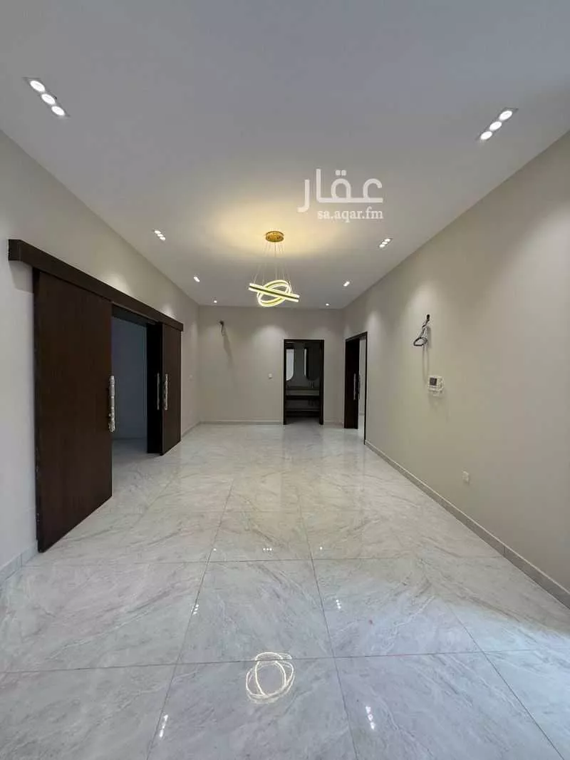 فيلا 6 غرف في الزمرد 2