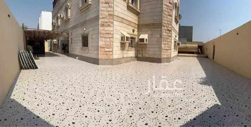 7 bedroom villa in Al Shiraa 2