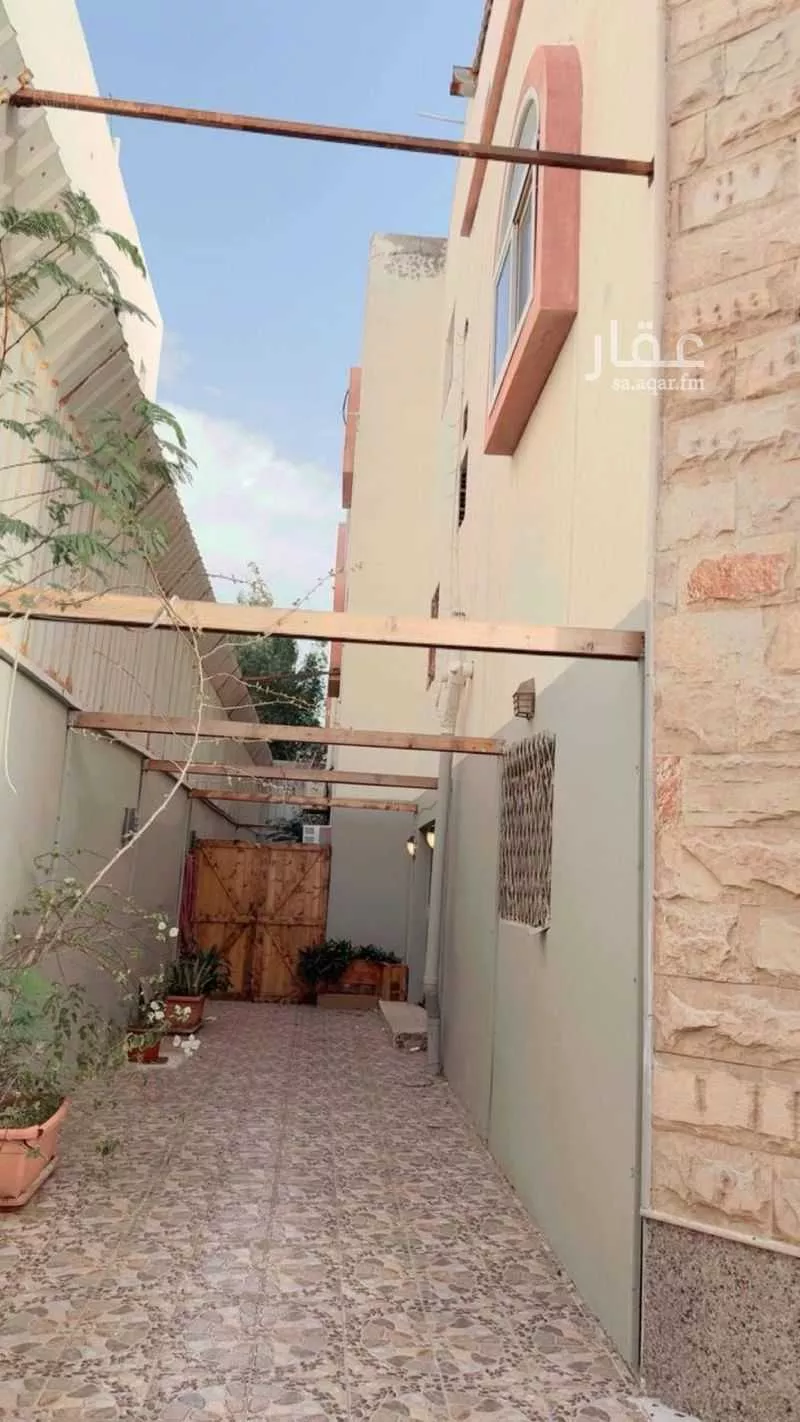 7 bedroom villa in Al Shiraa 5
