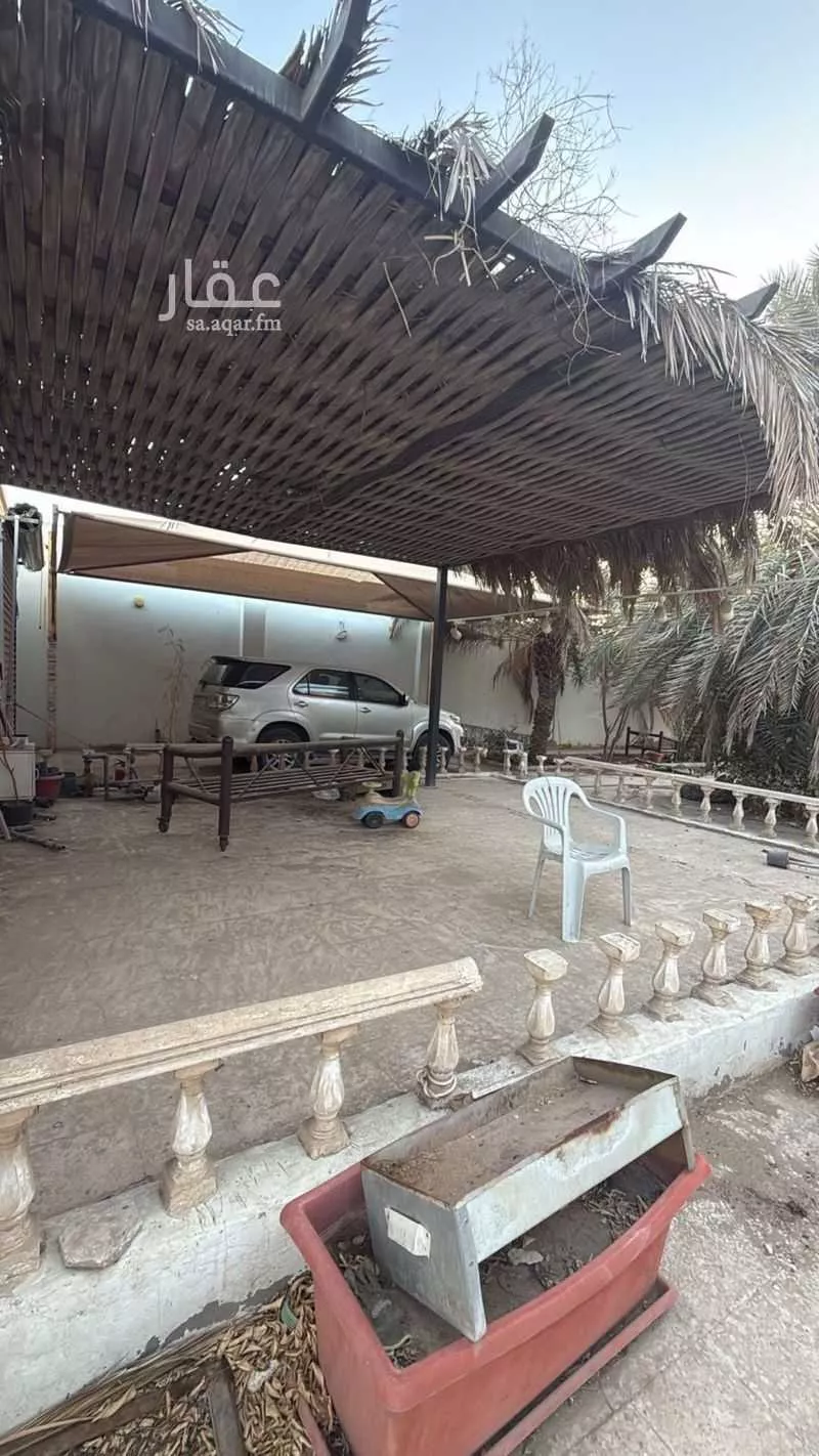 4 bedroom villa in Al Quraynah 5