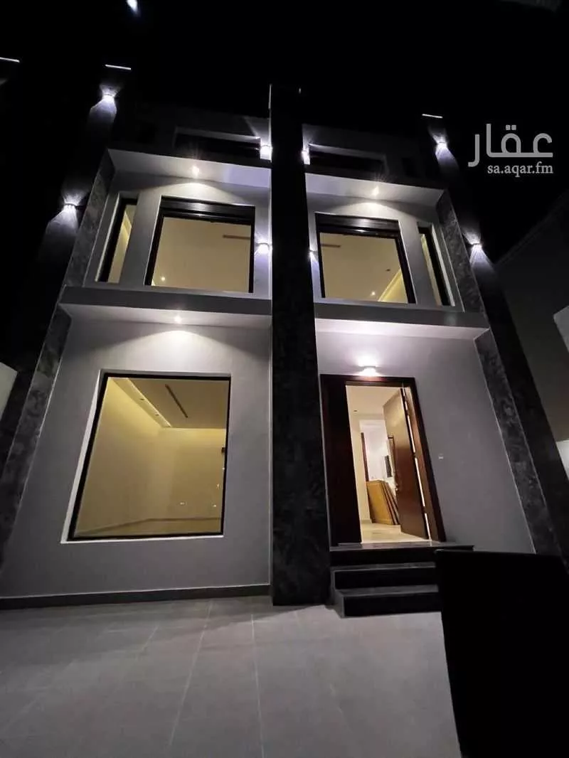 فيلا 5 غرف في الشراع 8