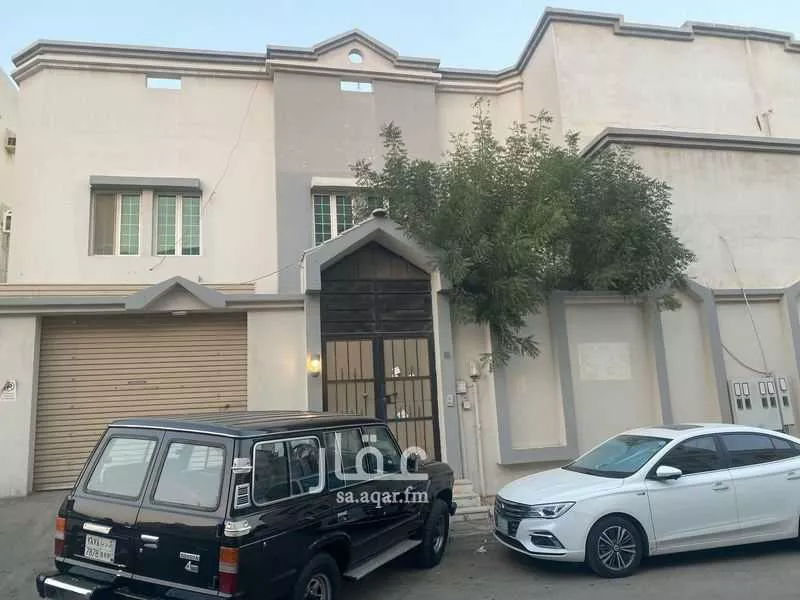 18 bedroom villa in Al Sanabel 4