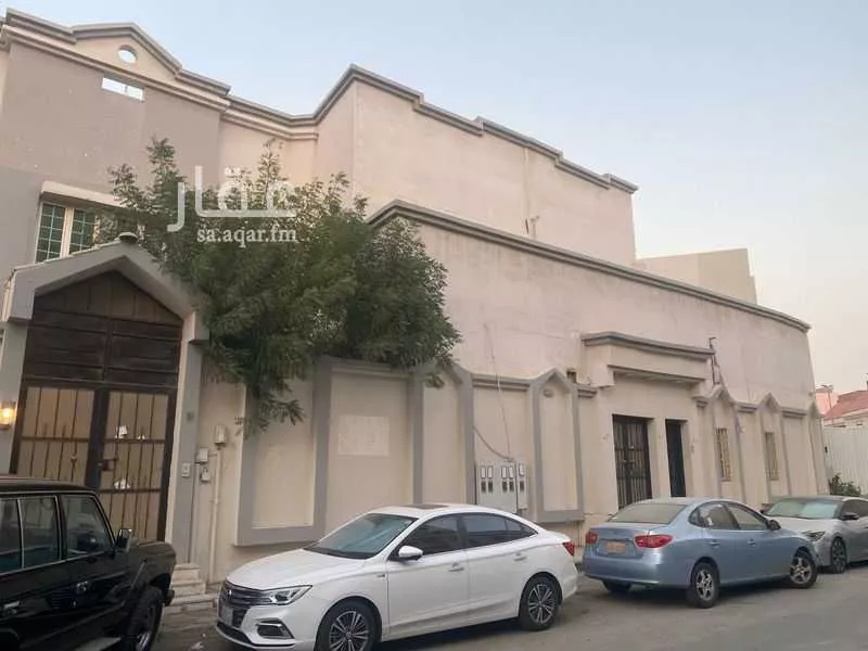 18 bedroom villa in Al Sanabel 5