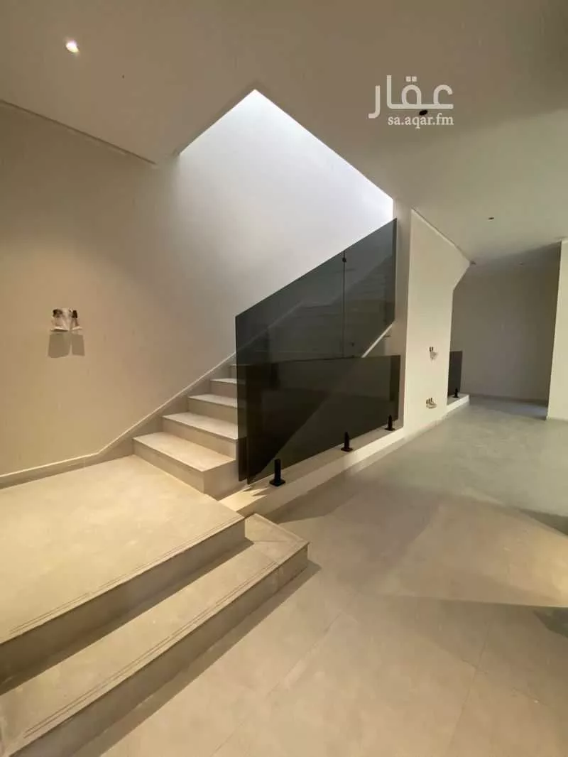 4 bedroom villa in Al Yaqout 14